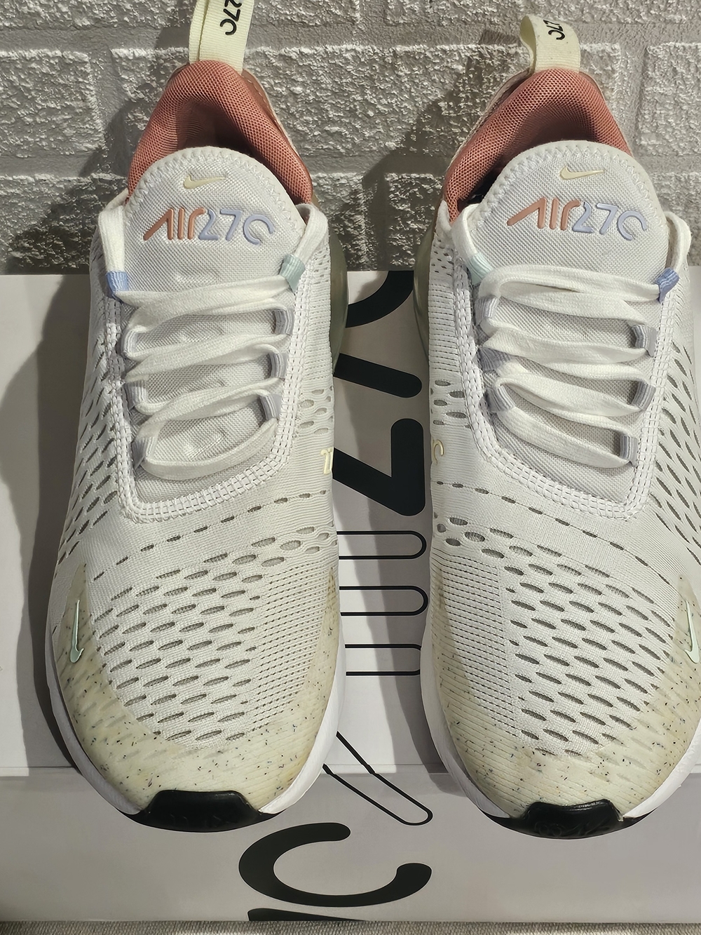 Nike White Air Max 270 with Coral Lining and Mint Accents - Picture 8 of 13